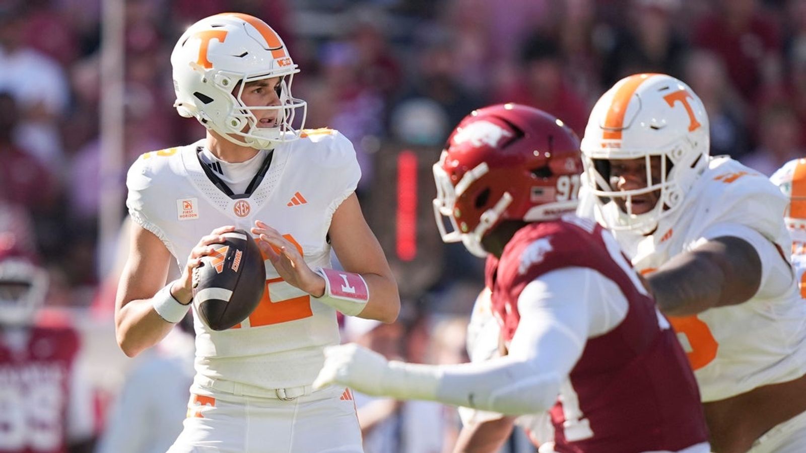 Tennessee QB George MacIntyre to start vs. No. 6 Alabama