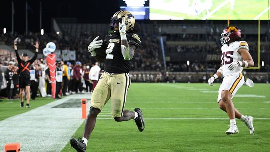 Fame Ijeboi (3 TDs) burns former team as Purdue pounds Minnesota (College Football)