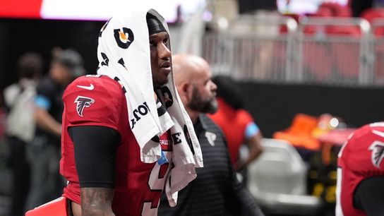 Reports: Michael Penix Jr.’s rib injury not serious (NFL). Photo by Dale Zanine