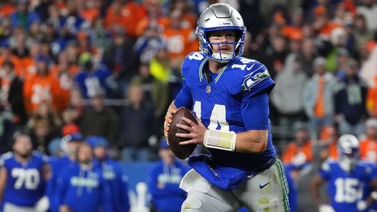 Mike Macdonald shoots down talk of Seahawks QB change (NFL). Photo by Ron Chenoy