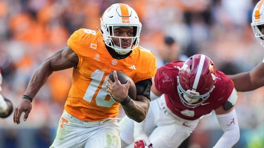No. 11 Tennessee hopes to stay hot in visit to South Carolina (College Football)
