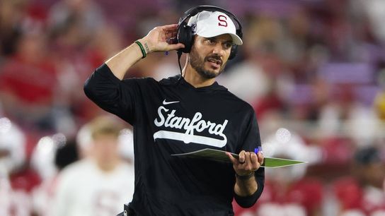 Stanford bracing as Louisville revs offense in pursuit of third consecutive win (College Football). Photo by Scott Marshall