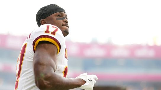 Commanders' Terry McLaurin, carted off, might have 'significant' injury (NFL)