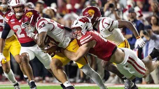 Wisconsin's defense stifles No. 16 Southern California's run game in victory (College Football)