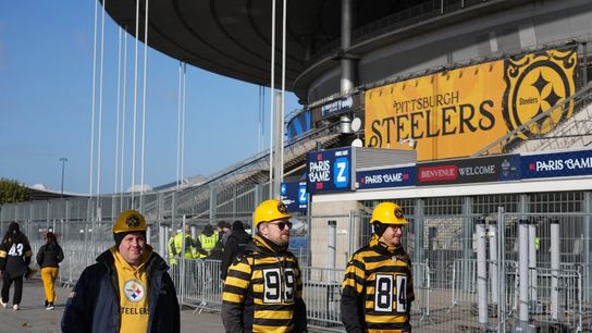 Aaron Rodgers, Steelers topple Saints in Paris (NFL)
