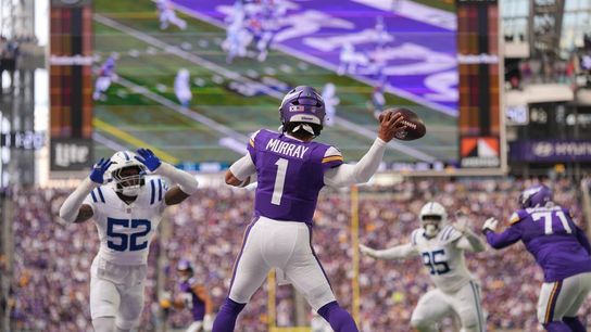 Vikings take over late to edge Colts, move to 6-0 (NFL)