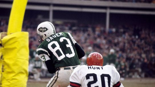 Chiefs legendary S Bobby Hunt dies at 85 (NFL)