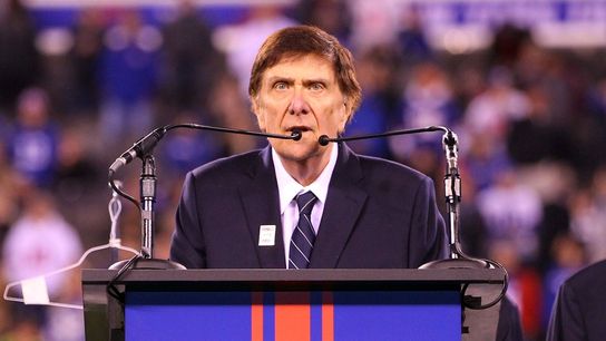 Longtime NFL executive, former Giants GM Ernie Accorsi dies at 84 (NFL). Photo by Ed Mulholland
