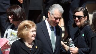 Steelers matriarch Patricia Rooney dies at 88 (NFL)