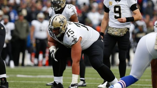 Report: Saints fear torn pec for OL Andrus Peat (NFL)