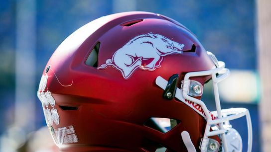Arkansas LB Yurachek, son of AD, arrested (College Football)