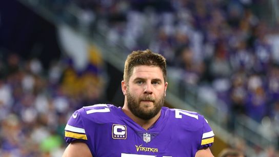 Vikings cut T Riley Reiff in cost-cutting move (NFL)