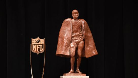 Dak Prescott, Derrick Henry headline Walter Payton award nominees (NFL)