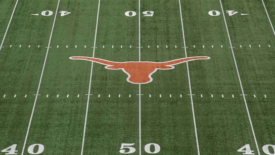 Former Texas coach Fred Akers dies at 82 (College Football)