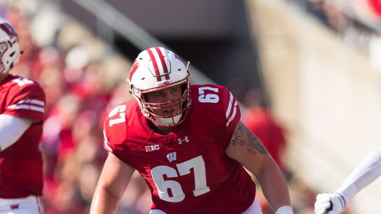 OL Dietzen returns to Wisconsin; S Pearson not on roster (College Football)