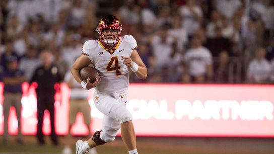 Grad assistant Zeb Noland named starting QB at South Carolina (College Football)