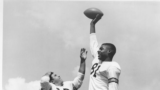 Hall of Fame QB Len Dawson dies at 87 (NFL)