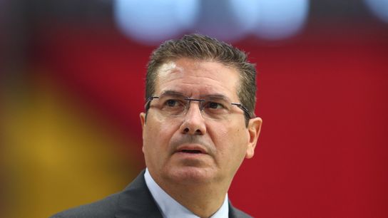 Washington owner Snyder quarantining, will miss game (NFL)
