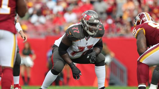 Bills sign OL Caleb Benenoch (NFL)