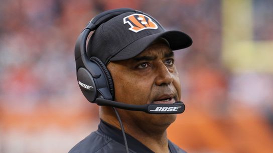 Marvin Lewis interviews for Texans' head-coaching job (NFL)