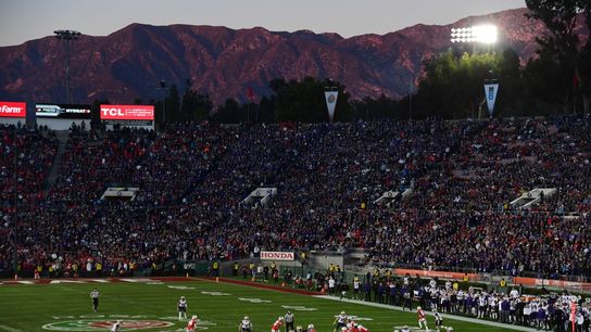 Adjusted bowl season to kick off Dec. 19 (College Football)