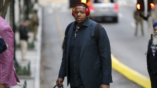 Patriots confirm trade for OT Trent Brown; S Patrick Chung retires (NFL)