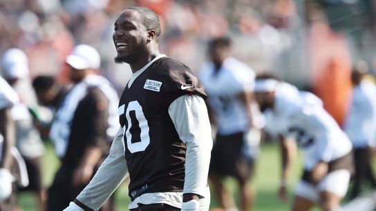 Agent: Former NFL DE Chris Smith dies at 31 (NFL)