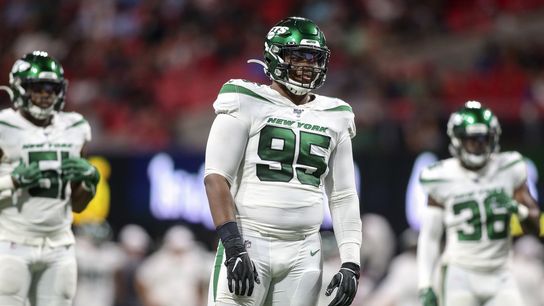 Report: Jets DT Quinnen Williams breaks bone in foot (NFL)