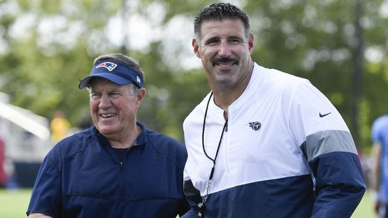 Mike Vrabel: Bill Belichick welcome at Pats' facility (NFL)