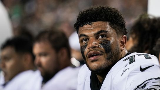 Reports: Eagles LT Dillard (biceps) out for season (NFL)