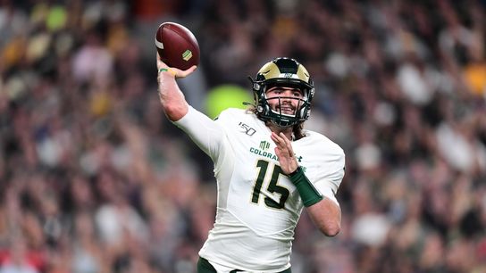 Hill beats out Hilinski for South Carolina QB job (College Football)