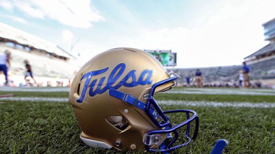 Tulsa tops ECU with late touchdown drive (College Football)