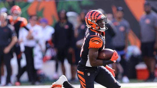 Bengals WR Ross confirms trade request (NFL)