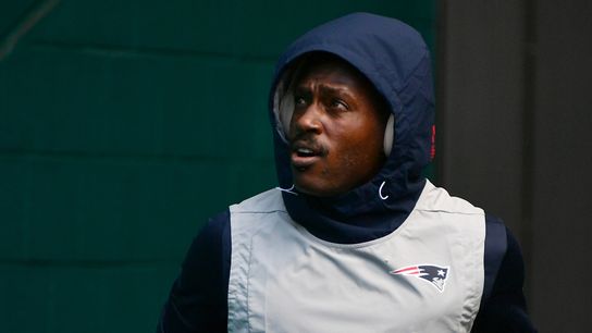 Buccaneers activate Antonio Brown (NFL)