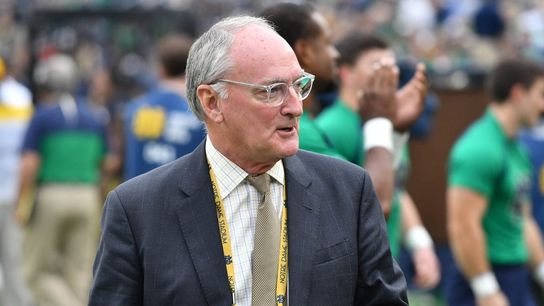 Notre Dame AD Jack Swarbrick to step down in '24 (College Football)