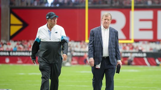 Panthers fire GM Hurney (NFL)