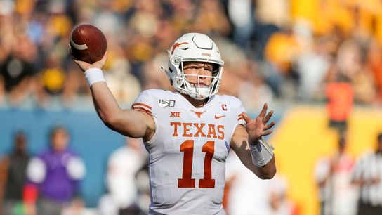 No. 14 Texas meets UTEP with high expectations (College Football)
