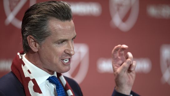 California governor: State not stopping Pac-12 from playing (College Football)