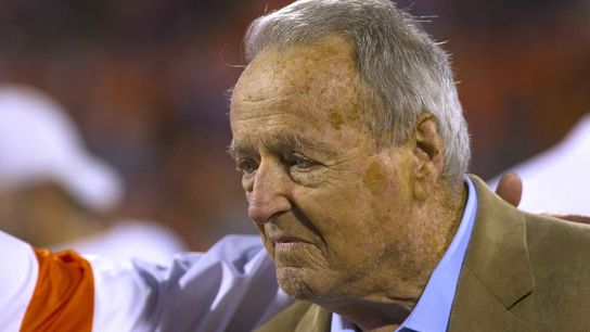 Hall of Fame coach Bowden tests positive for COVID-19 (College Football)