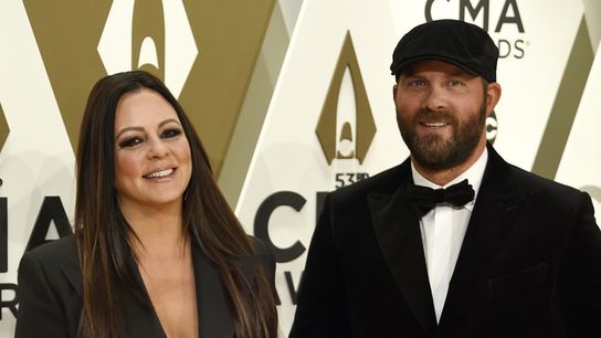 Former Alabama QB Jay Barker arrested after trying to hit wife with car (College Football)