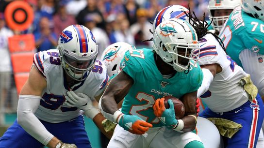 Report: Dolphins trade RB Ballage to Jets (NFL)