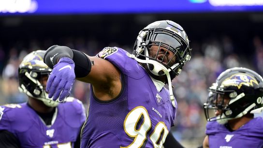 Ravens LB Judon ejected for contact with official (NFL)