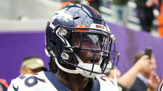 Broncos trade CB Yiadom to Giants (NFL)