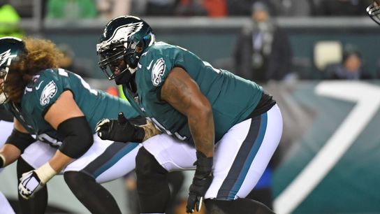 Eagles, Peters restructure deal after move to LT (NFL)