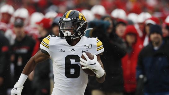 Iowa suspends WR Smith-Marsette after arrest (College Football)