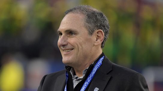 Pac-12 commissioner Larry Scott set to exit June 30 (College Football)
