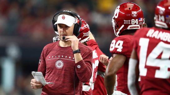 Report: Oklahoma extends Riley's contract through 2025 (College Football)