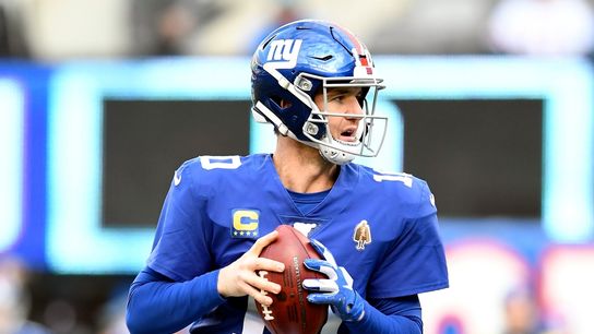 Eli Manning, Marshawn Lynch, lead 2025 Hall of Fame nominees (NFL)