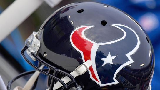 Texans close facility due to positive test (NFL)
