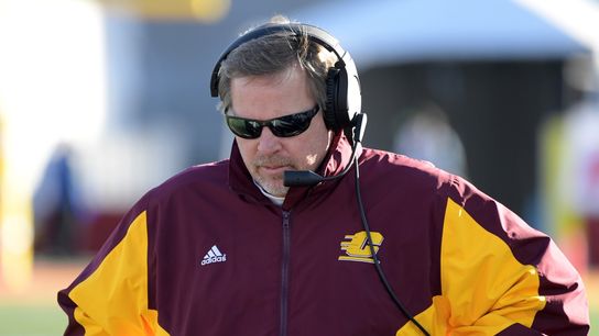 Central Michigan coach Jim McElwain (appendectomy) may miss opener (College Football)